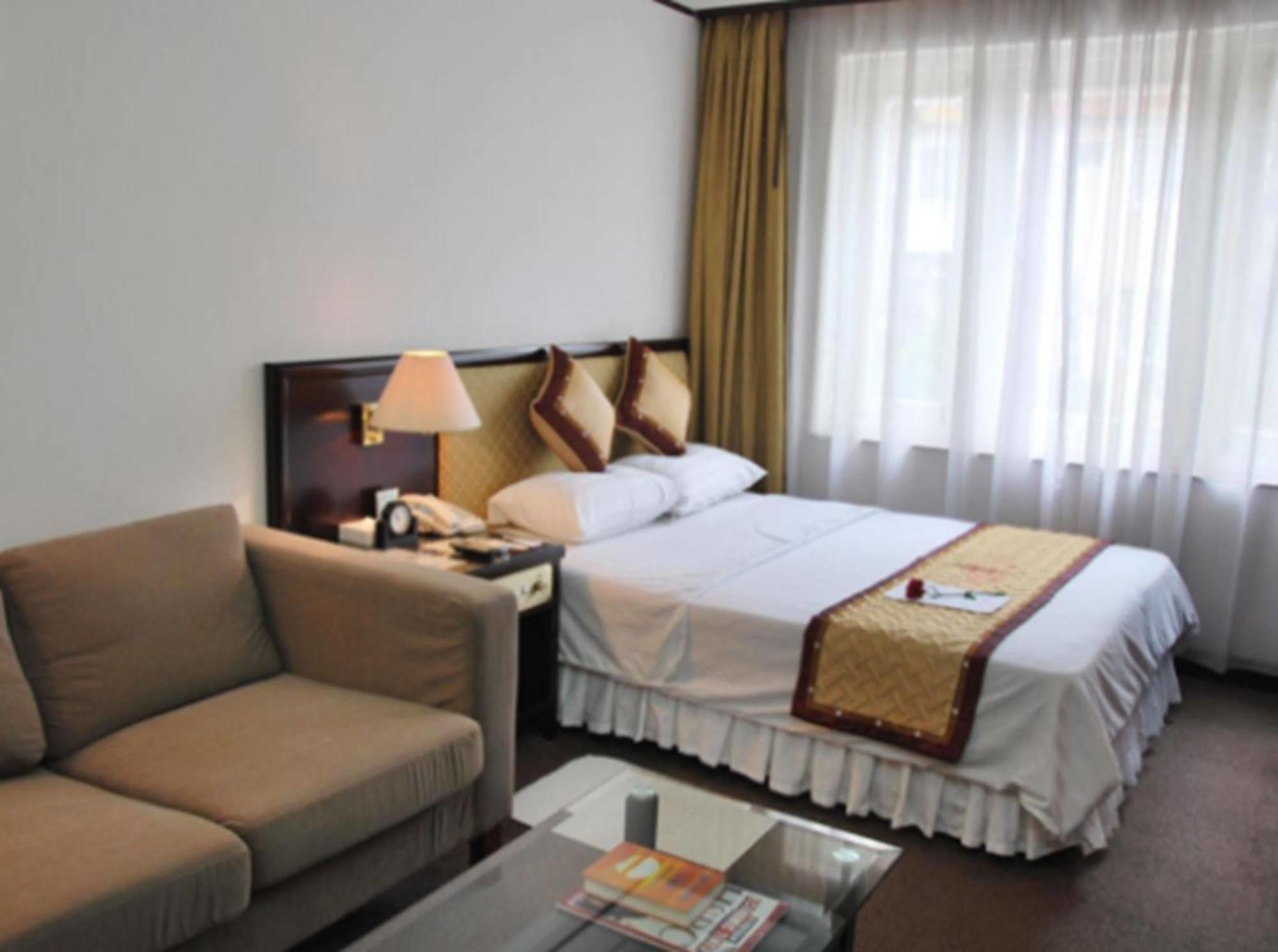Capital Garden Hotel Ханой Екстер'єр фото